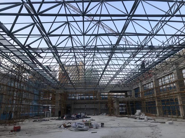 石河子第一附属小学体育馆网架